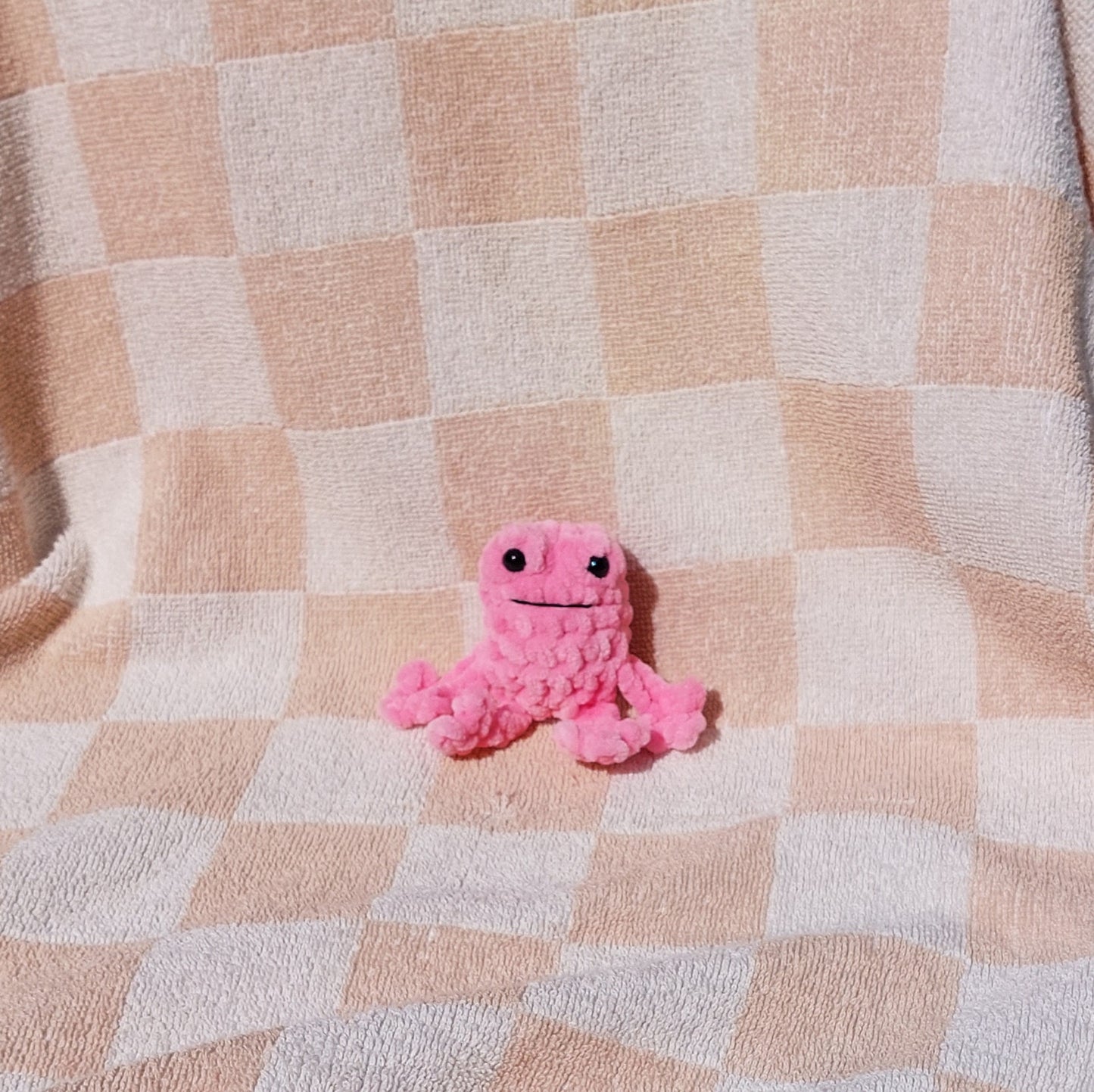 Crochet Baby Leggy Frogs