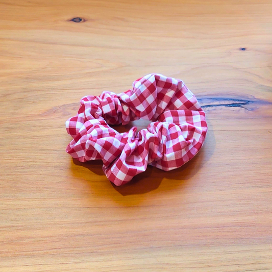 Scrunchie - Red Gingham